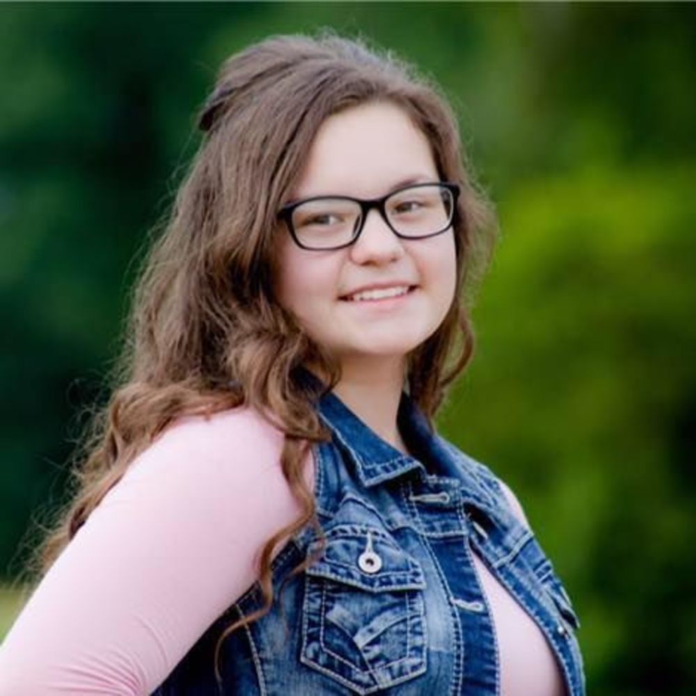 Meet your Posher, Hannah